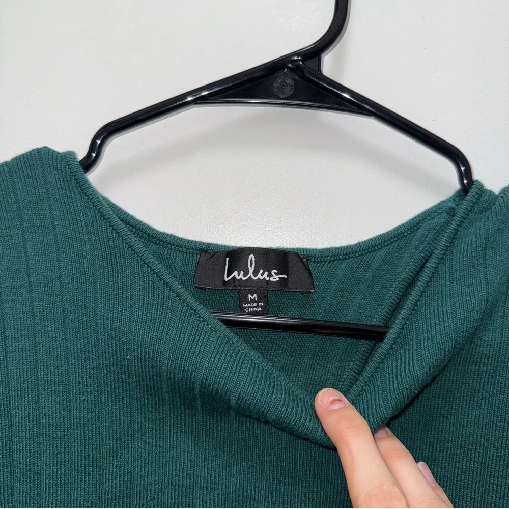 Lulu’s Forest Green Vertically Ribbed Open Back Short Sleeve Knit Top